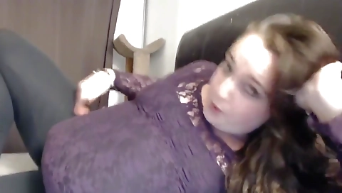 MASSIVE PREGGO BELLAY