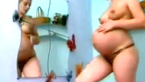 Pregnant solo 006